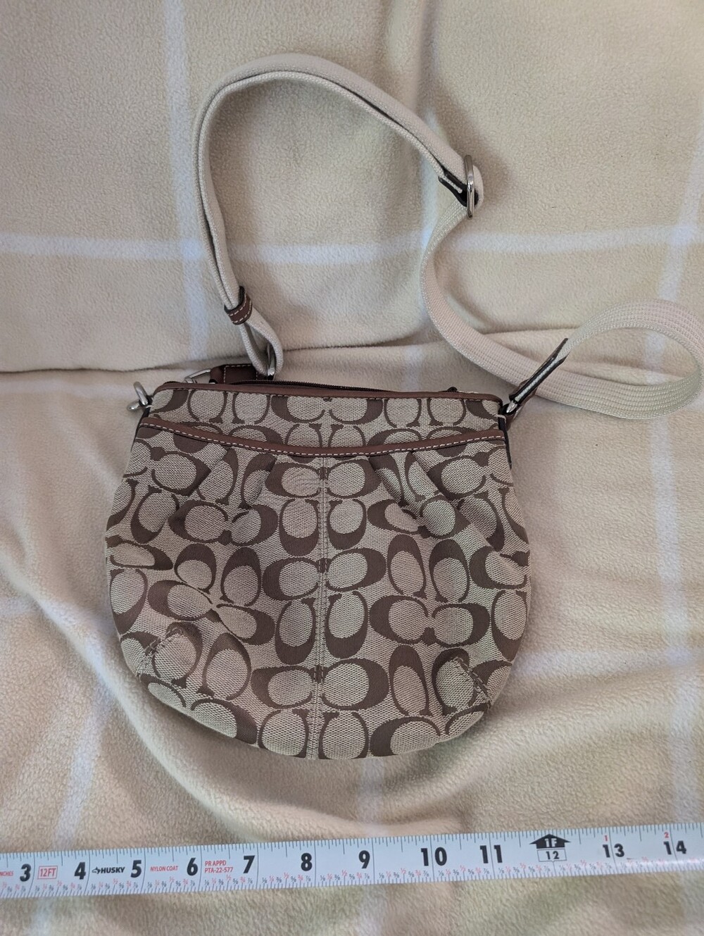 Coach Beige/Tan Signature Canvas Crossbody